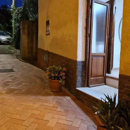 Apartament Chez Taii *